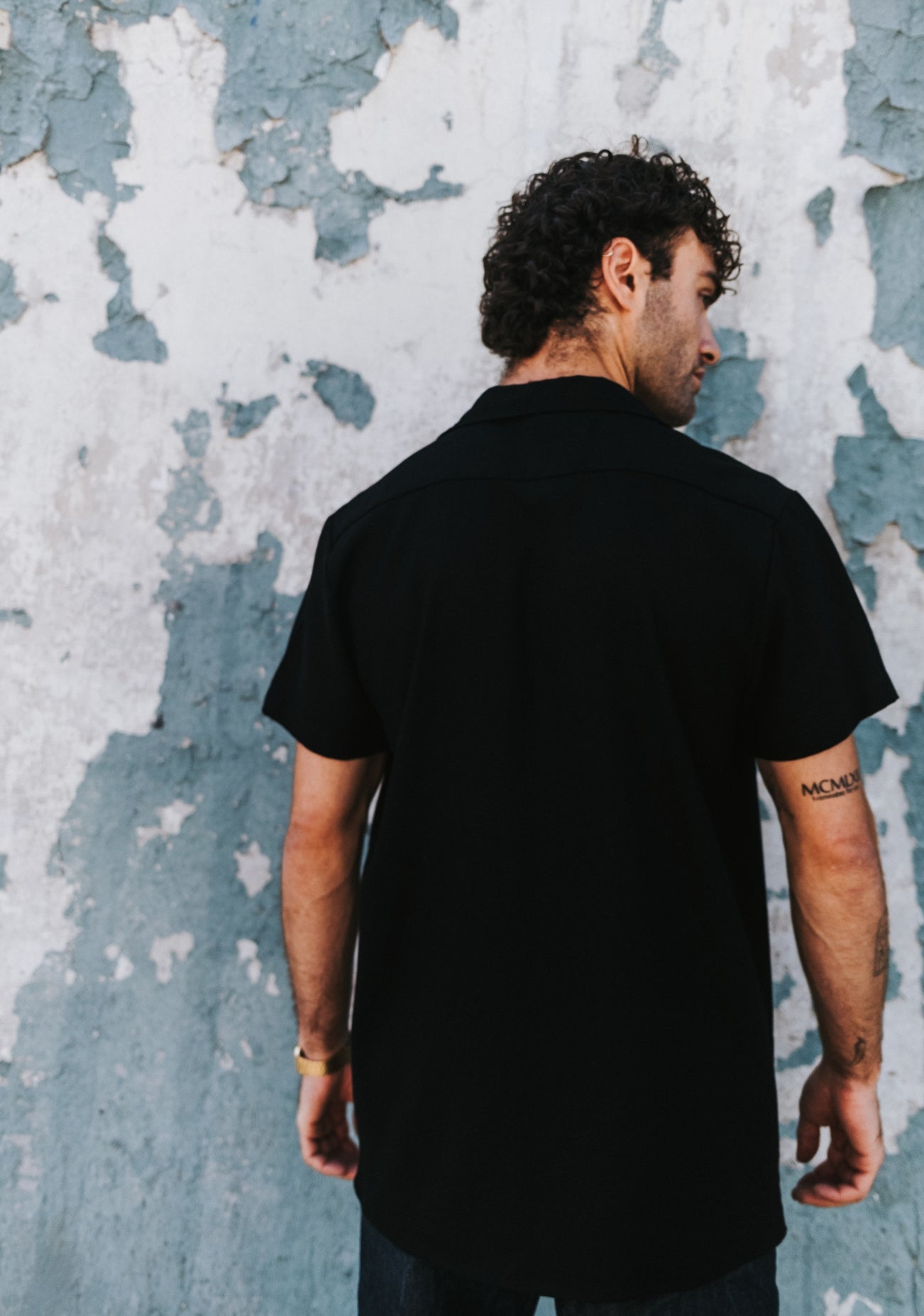 Men’s Black Linen Shirt – Short Sleeve, Retro Style