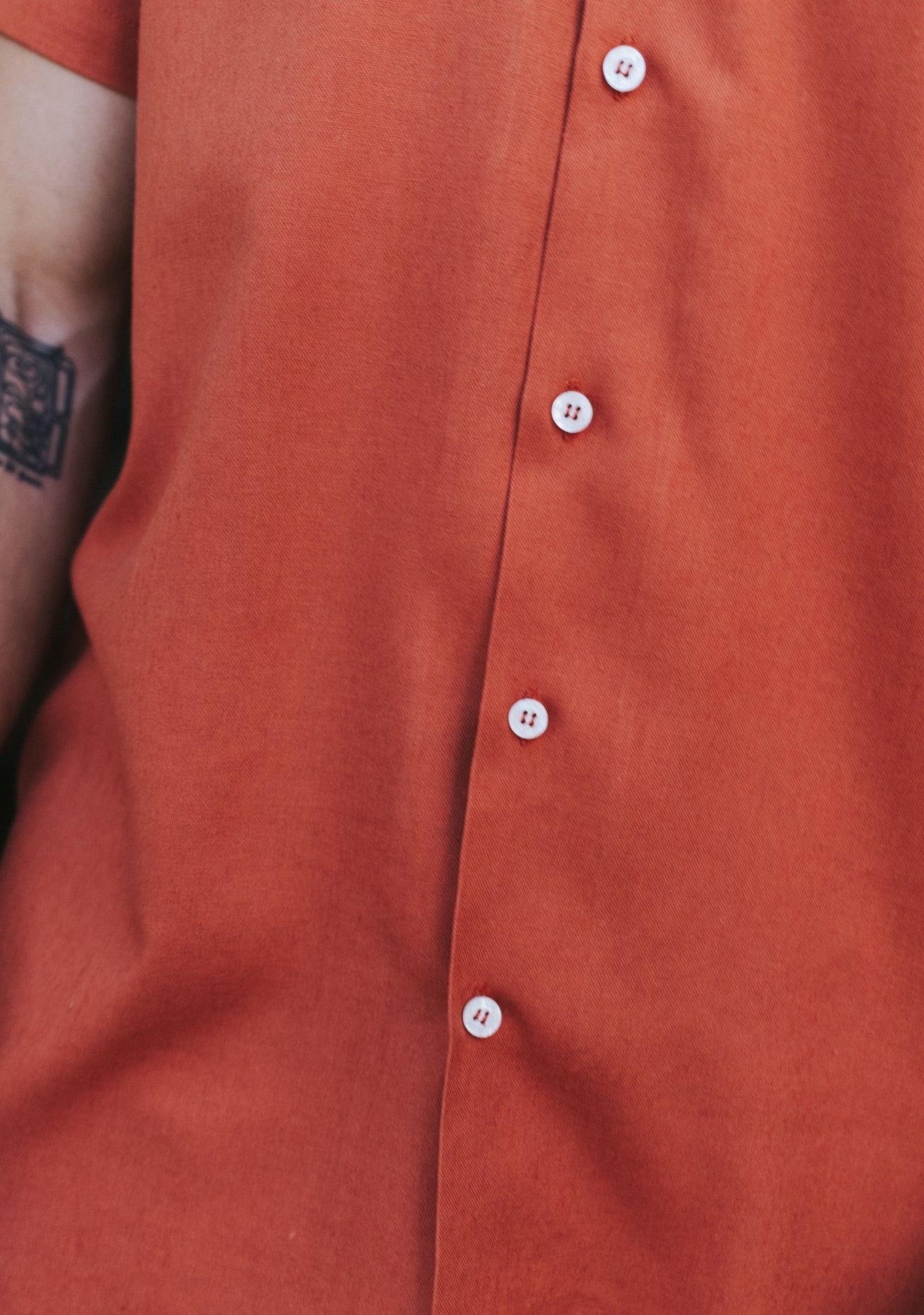 Men’s Terracotta Linen Shirt – Short Sleeve, Retro Style